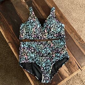 Torrid 2 piece swimsuit!